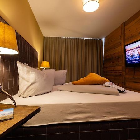 Haus Freunden Apartment Санкт Антон ам Арлберг Екстериор снимка